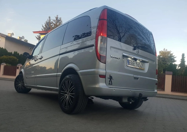 Mercedes-Benz Viano cena 31999 przebieg: 275500, rok produkcji 2006 z Bełchatów małe 232